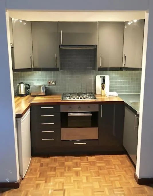 Victoria Park 1 Bedroom Flat London 0*,