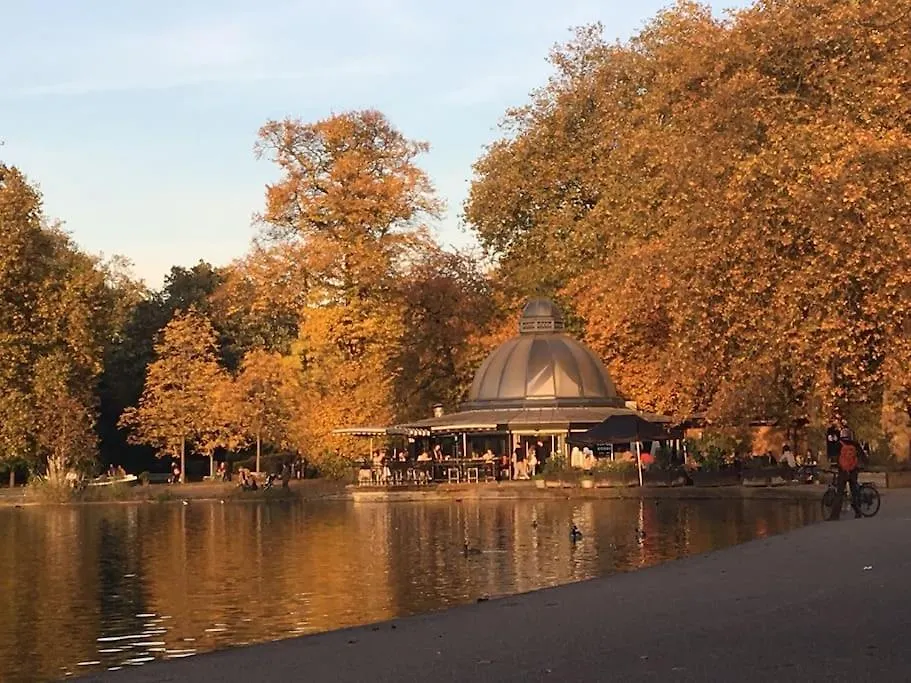 Victoria Park 1 Bedroom Flat London Apartment